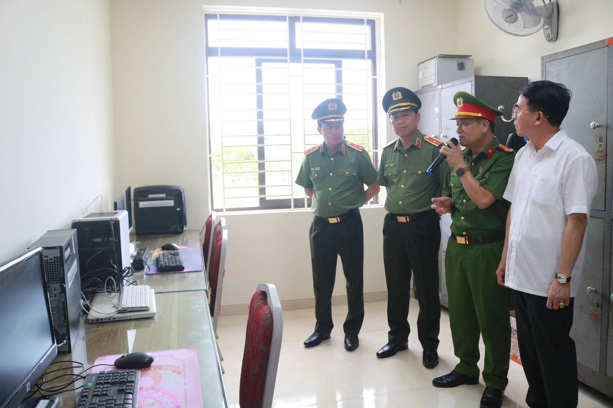 22 tiêu chí tạm thời xây dựng thí điểm Công an phường điển hình, kiểu mẫu về ANTT, VMĐT